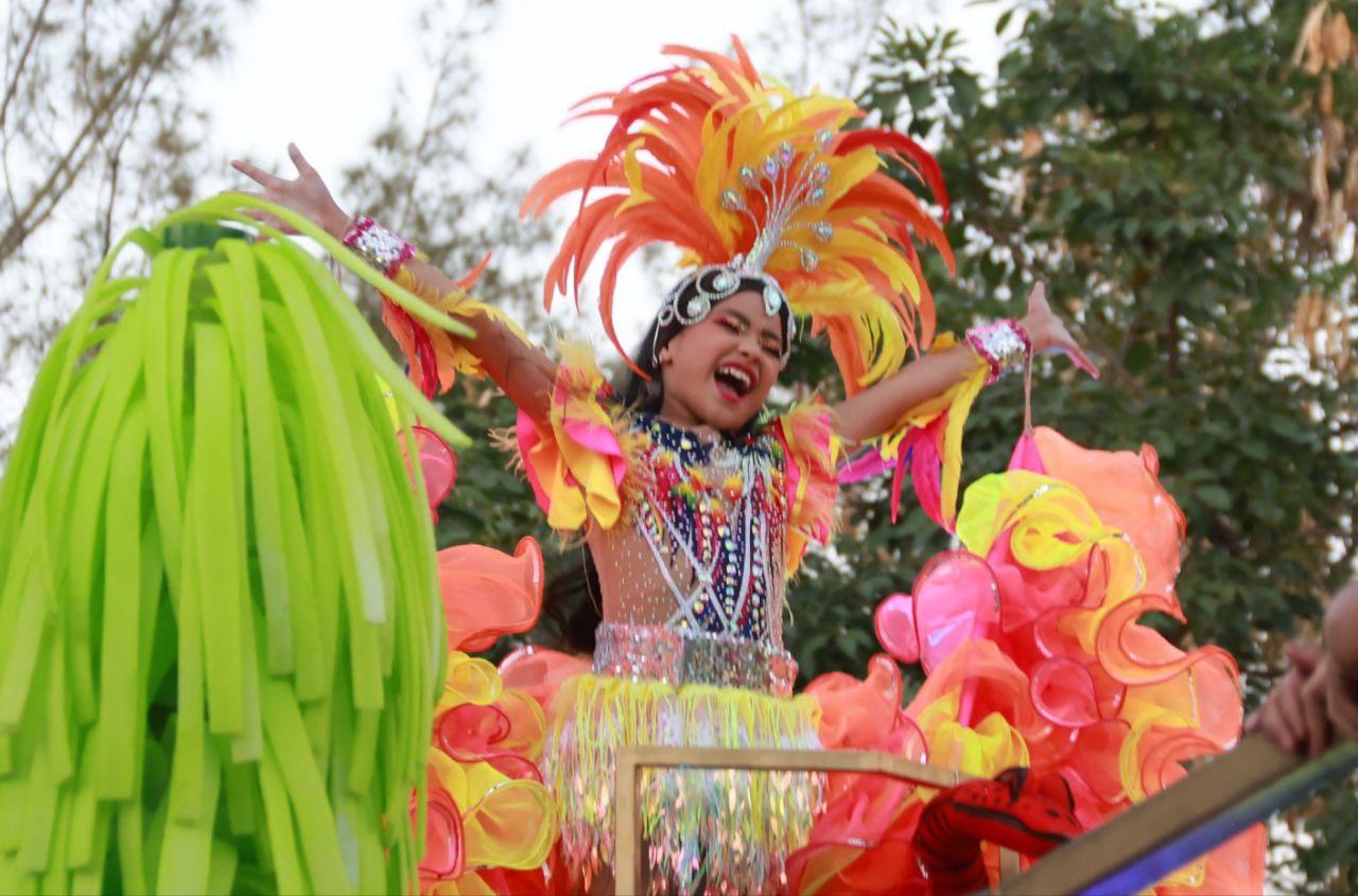 uploads/6/32/01 (1626).Jpeg